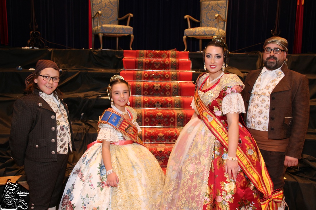  PRESENTACIÓN FALLERAS MAYORES Y PRESIDENTE INFANTIL 2018 FALLA CAMI REIAL