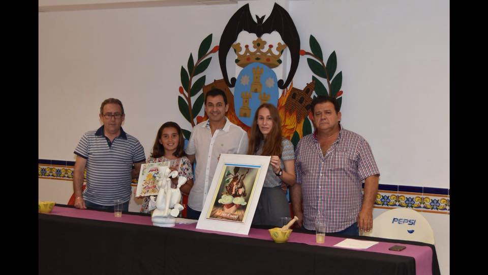  FIRMA DE CONTRATO CON EL ARTISTA FALLERO FRANCISCO GOZALVO