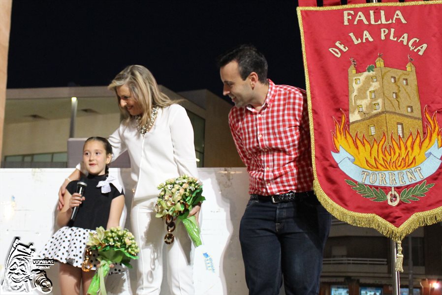  DEMANA FALLERAS MAYORES 2016 FALLA DE LA PLAÇA.