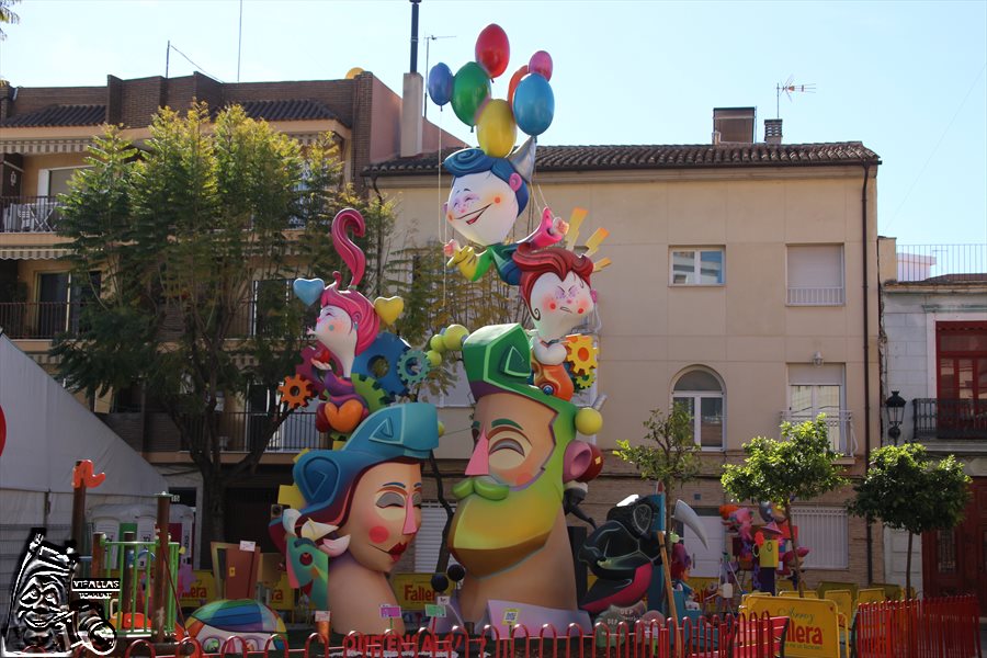  FOTOS FALLAS  2019 FALLA PLAÇA SANT ROC – GÓMEZ FERRER