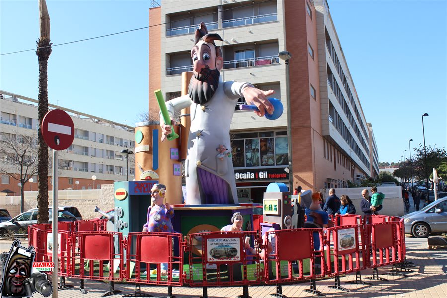  NUESTRAS FALLAS  2016  FALLA CRONISTA VICENT BEGUER ESTEVE