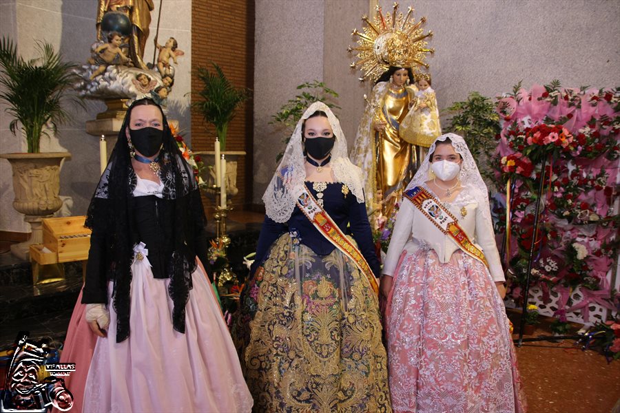  LAS FALLAS TORRENTINAS REALIZAN L’OFRENA A LA NOSTRA MARETA  FALLA PARE MENDEZ