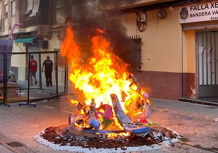  CREMA FALLAS 2020/2021  FALLA XENILLET