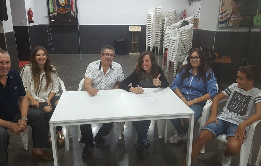  FIRMA DE CONTRATOS ARTISTAS FALLEROS