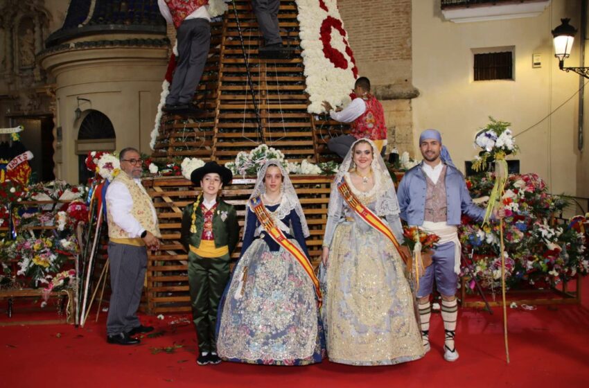  OFRENA DE FLORS, FALLA DE LA PLAÇA